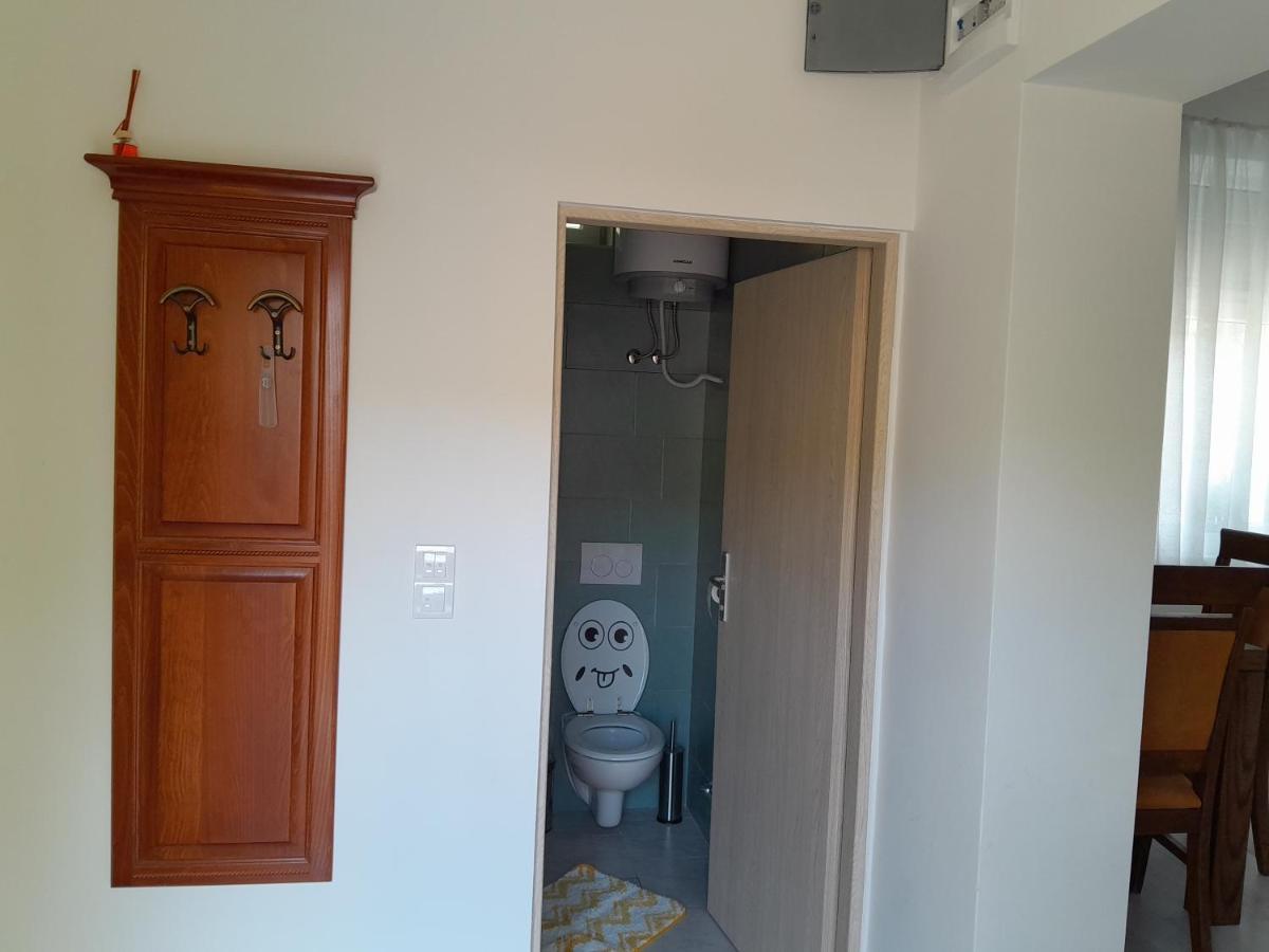 Apartmani Studio Apartmani Senjska Maslina Senj  Exterior photo